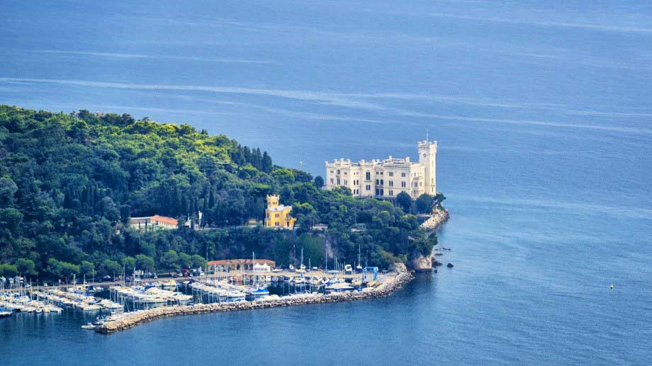 Sail and climb in the beautiful Trieste Gulf